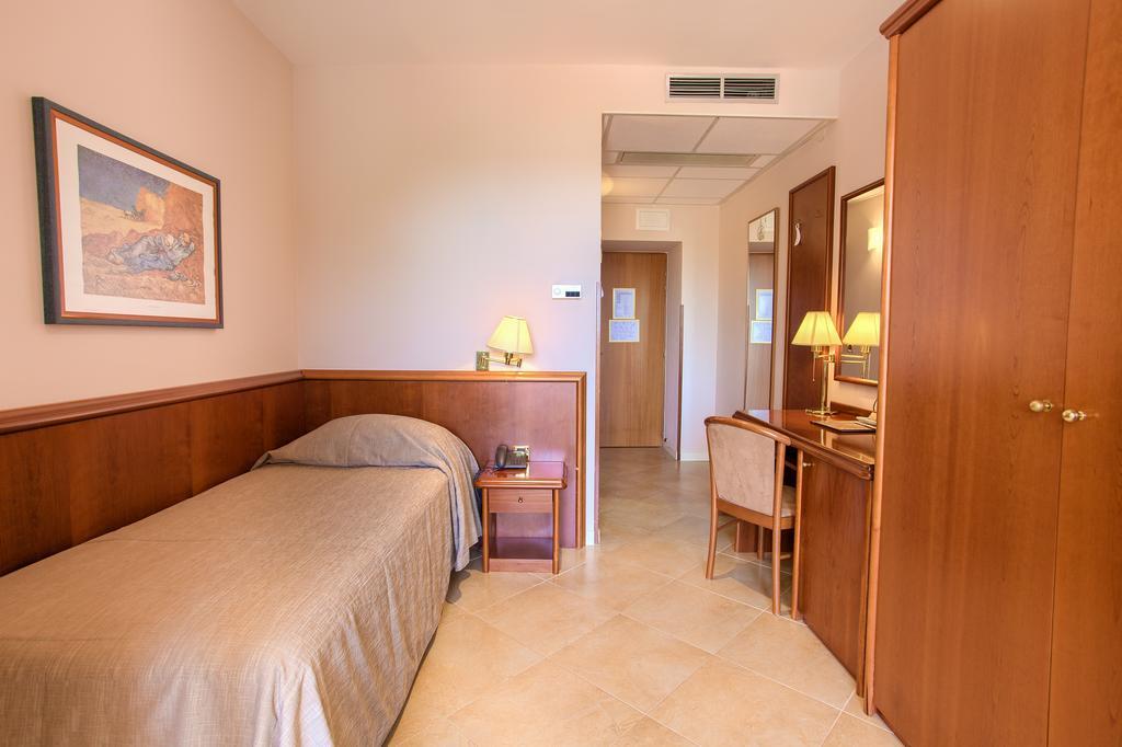 Hotel Kanajt Punat Esterno foto