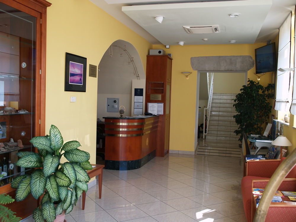 Hotel Kanajt Punat Esterno foto
