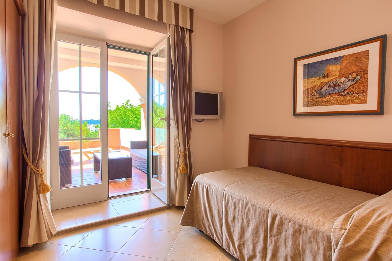 Hotel Kanajt Punat Esterno foto