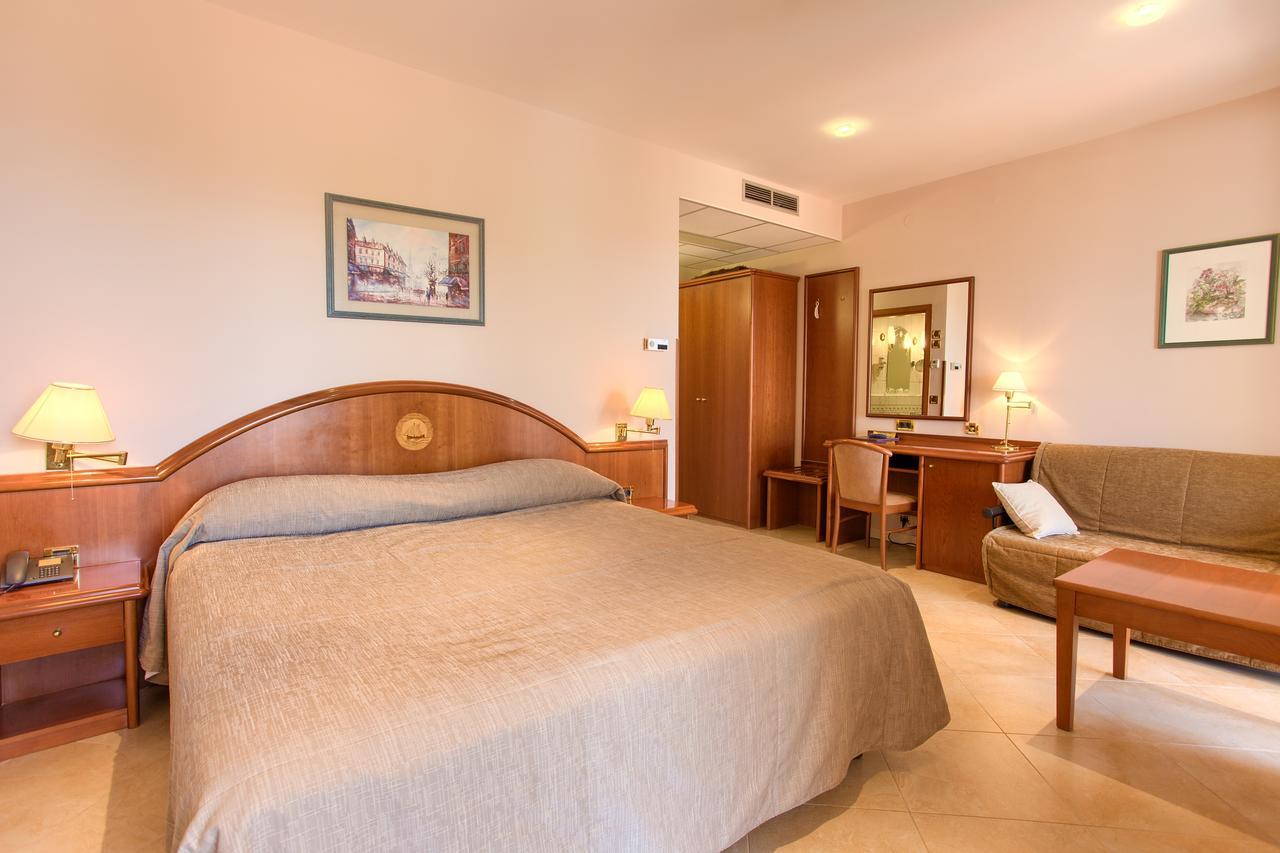 Hotel Kanajt Punat Esterno foto